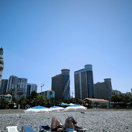 Orbi City Sun Tower 43 Floor Batumi Esterno foto