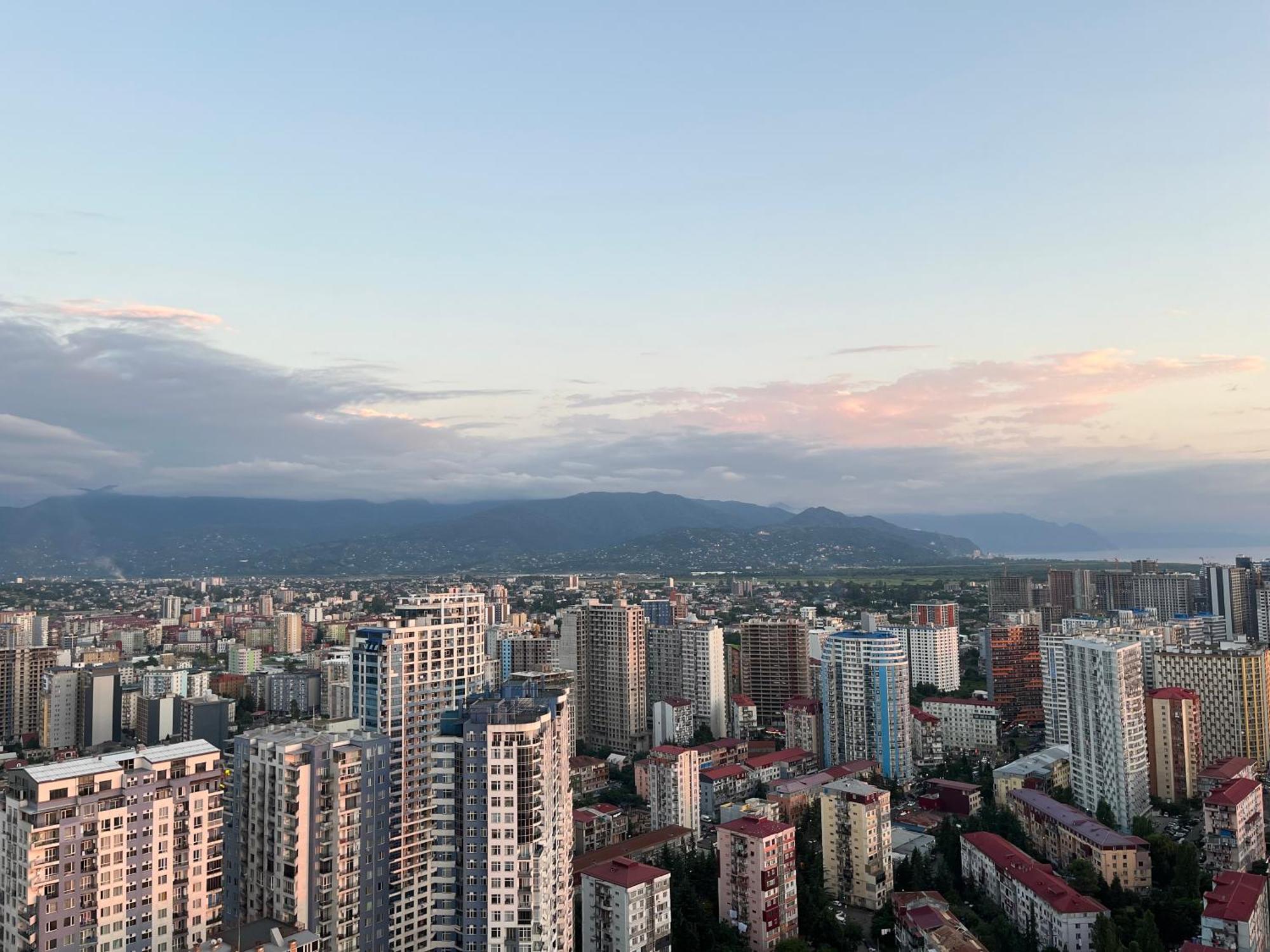 Orbi City Sun Tower 43 Floor Batumi Esterno foto